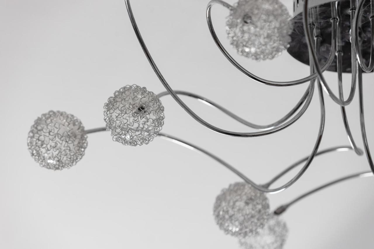 Glamorous Wilanow Apartment By Renters ワルシャワ エクステリア 写真